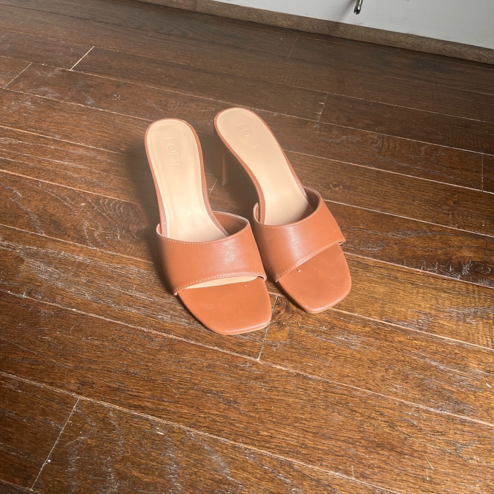 LOFT Cognac Open-Toe Heels • Size 9